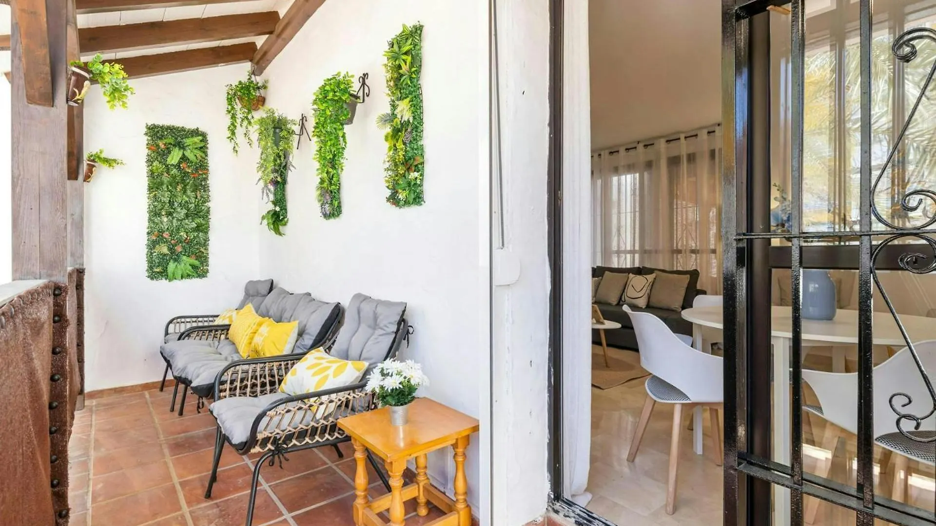 Encantador Piso Andaluz En Benalmádena Apartment
