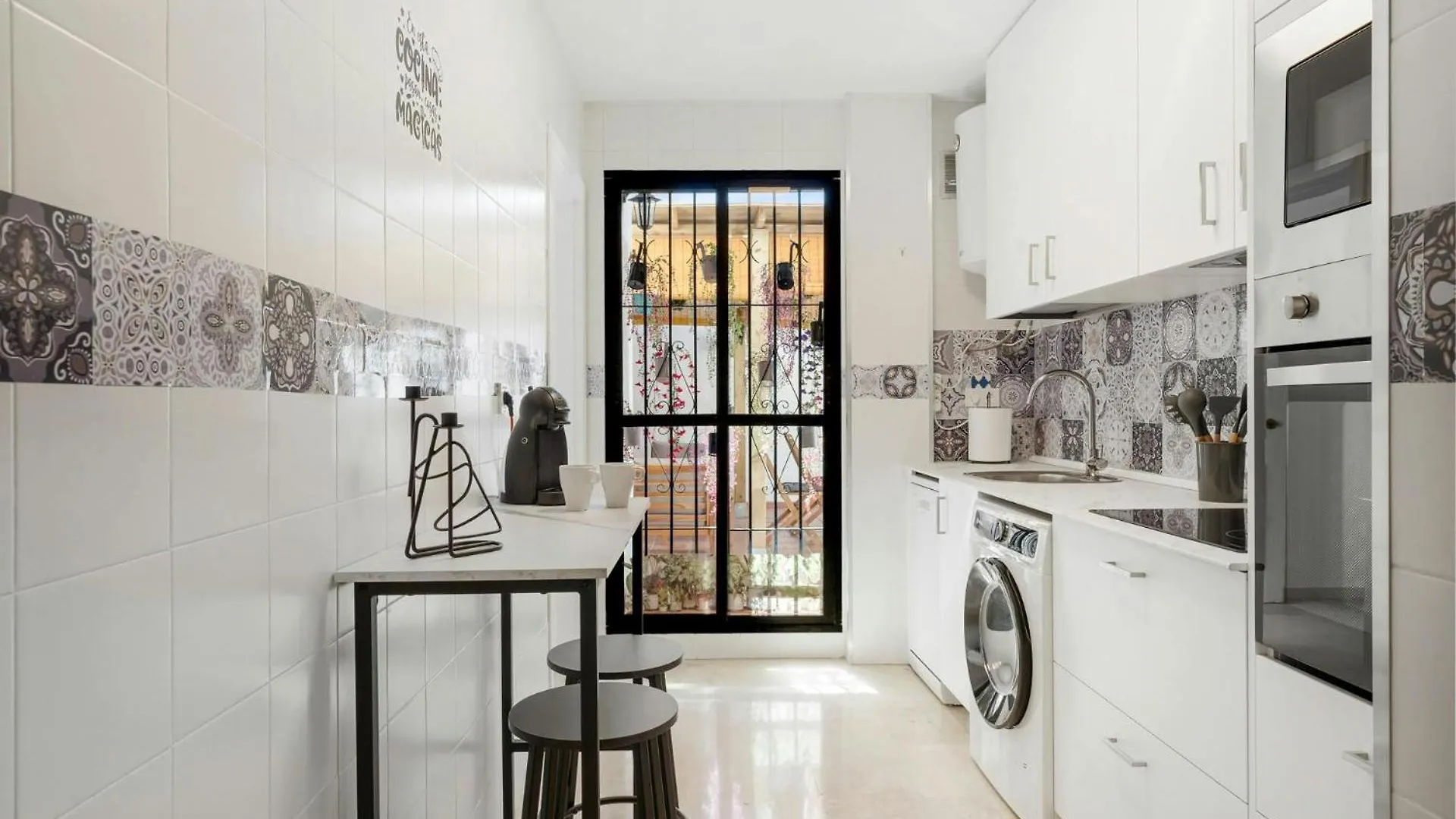 Apartment Encantador Piso Andaluz En Benalmádena